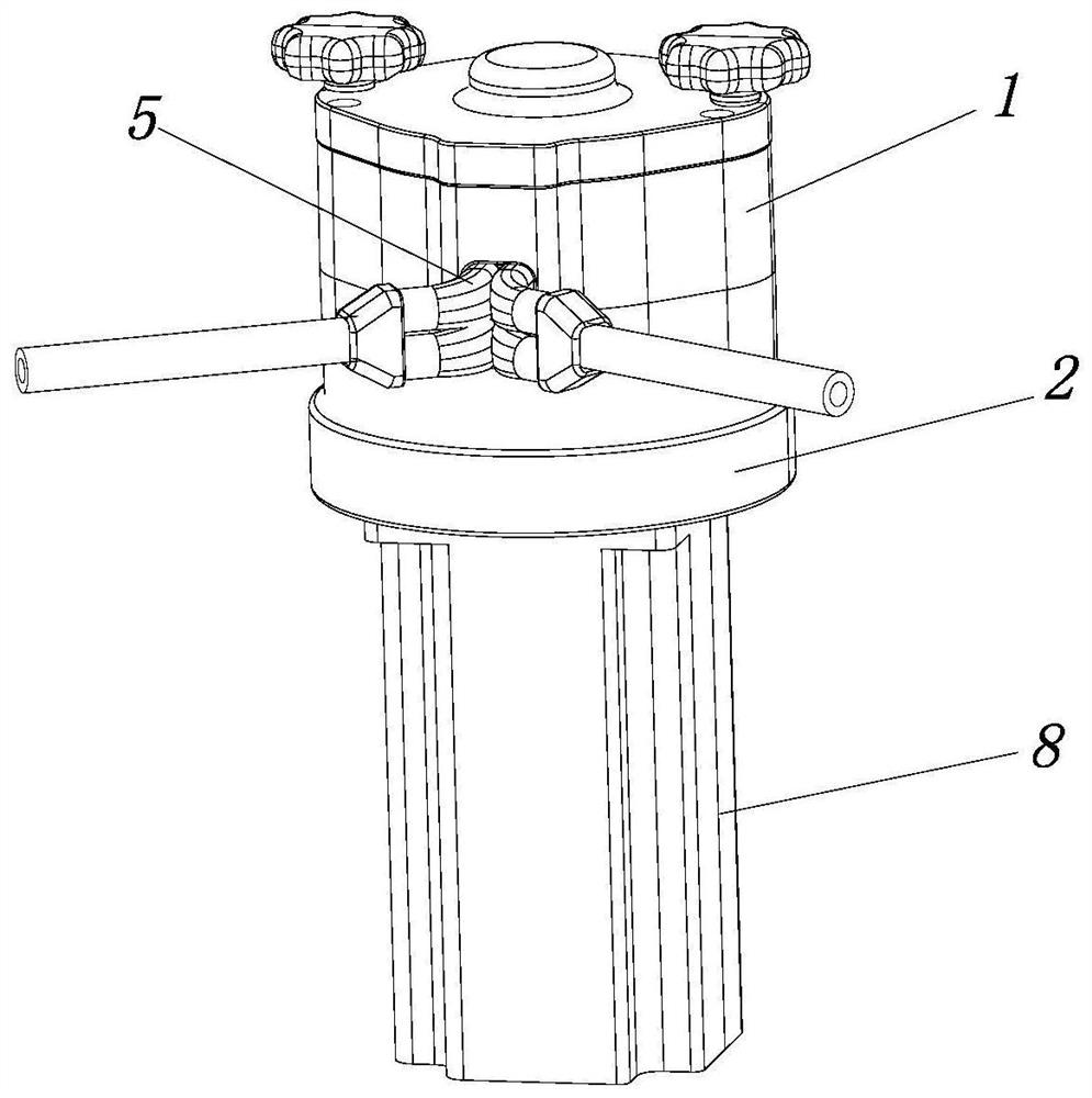 Liquid conveying pump with pipelines easy to replace