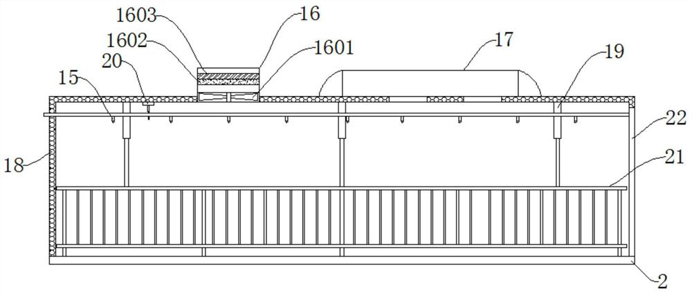 Multifunctional livestock and poultry transport vehicle