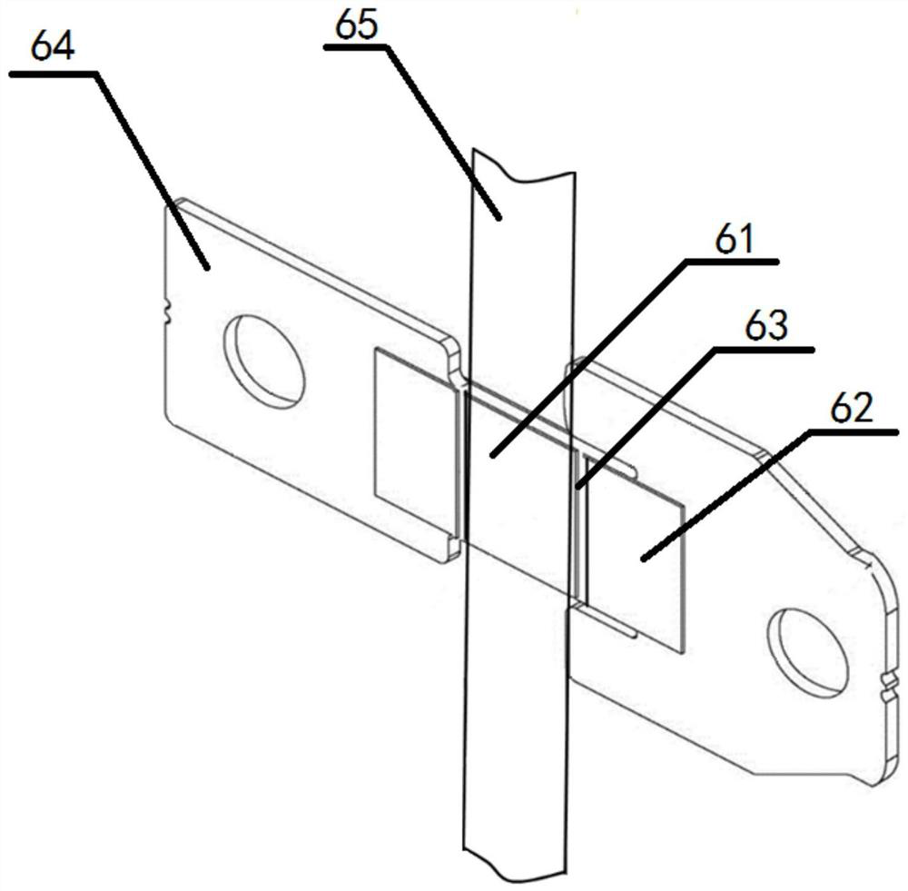 Variable-speed combined cleaning device for cleaning open recording video tapes