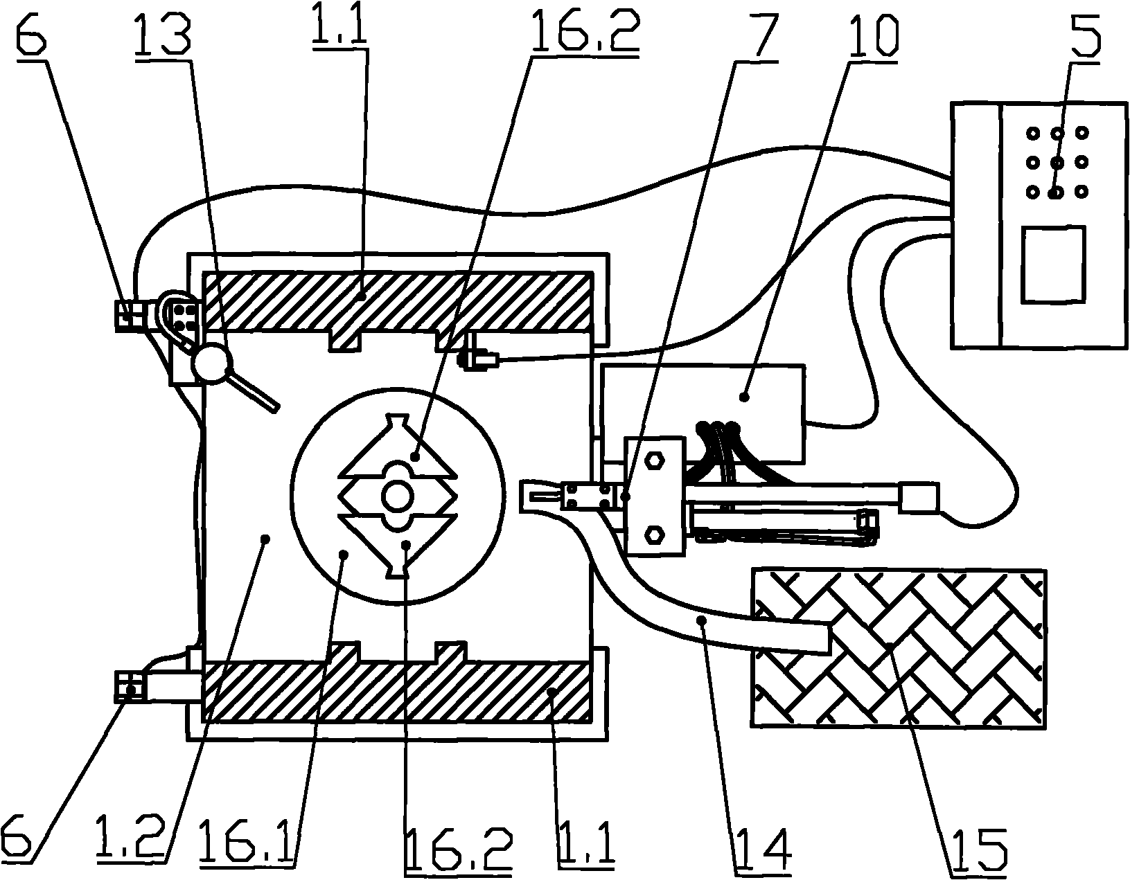 Automatic production device in valve pressure forging process