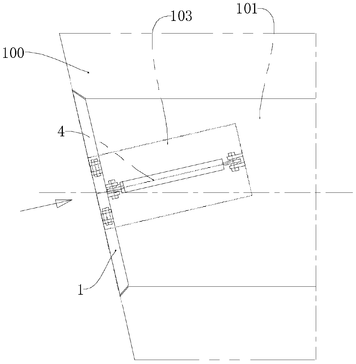 Cover plate structure for ship side-pushing outer plate opening