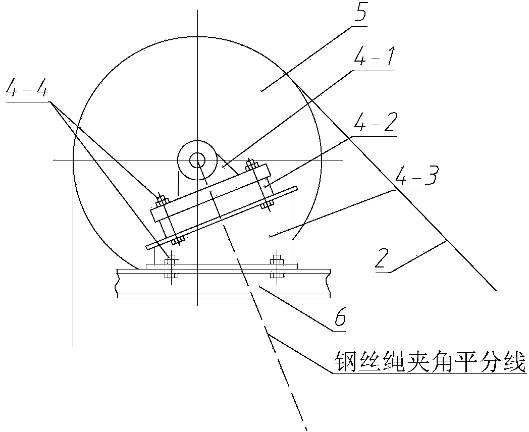 Suspension rope and stable rope tension online detection device and method in vertical shaft construction