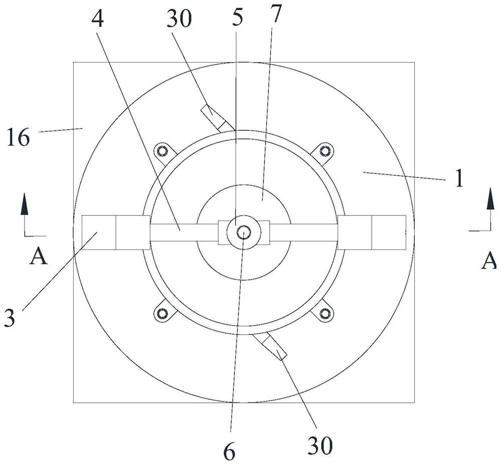 Plasma etching device