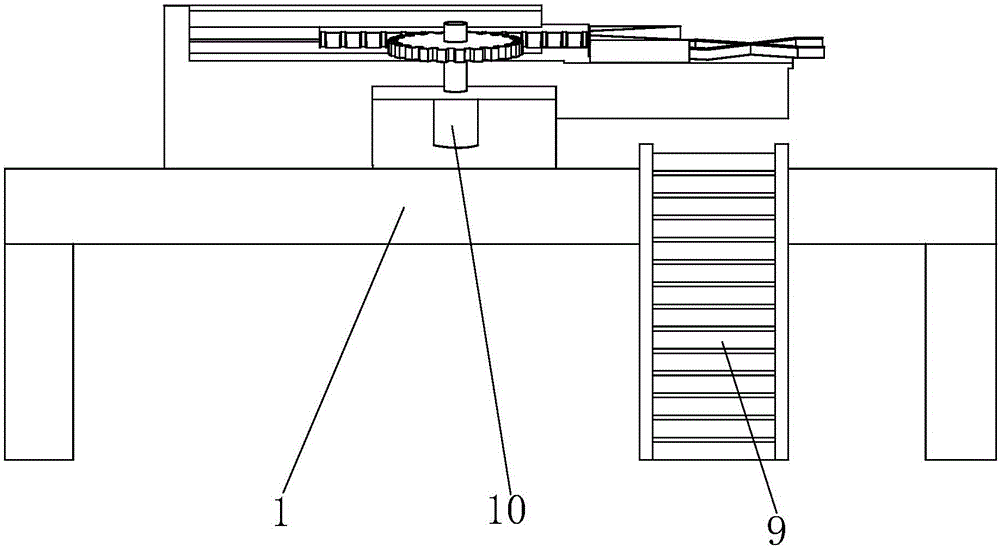 Discharging device for bucket handle assembling of plastic buckets