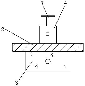 Filter press used for pymetrozine production and having high-efficiency sealing structure