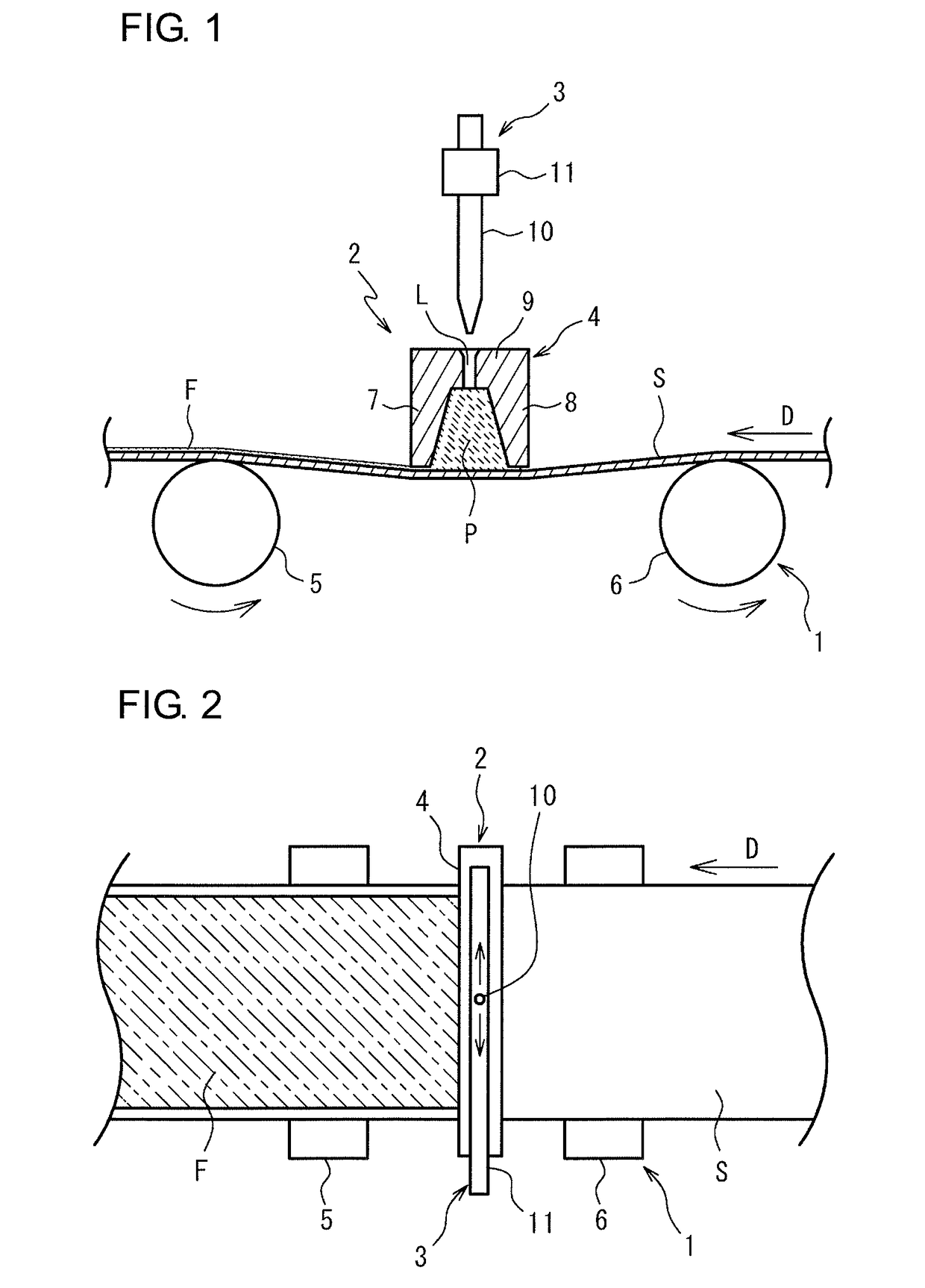 Coating device and method of producing coated sheet