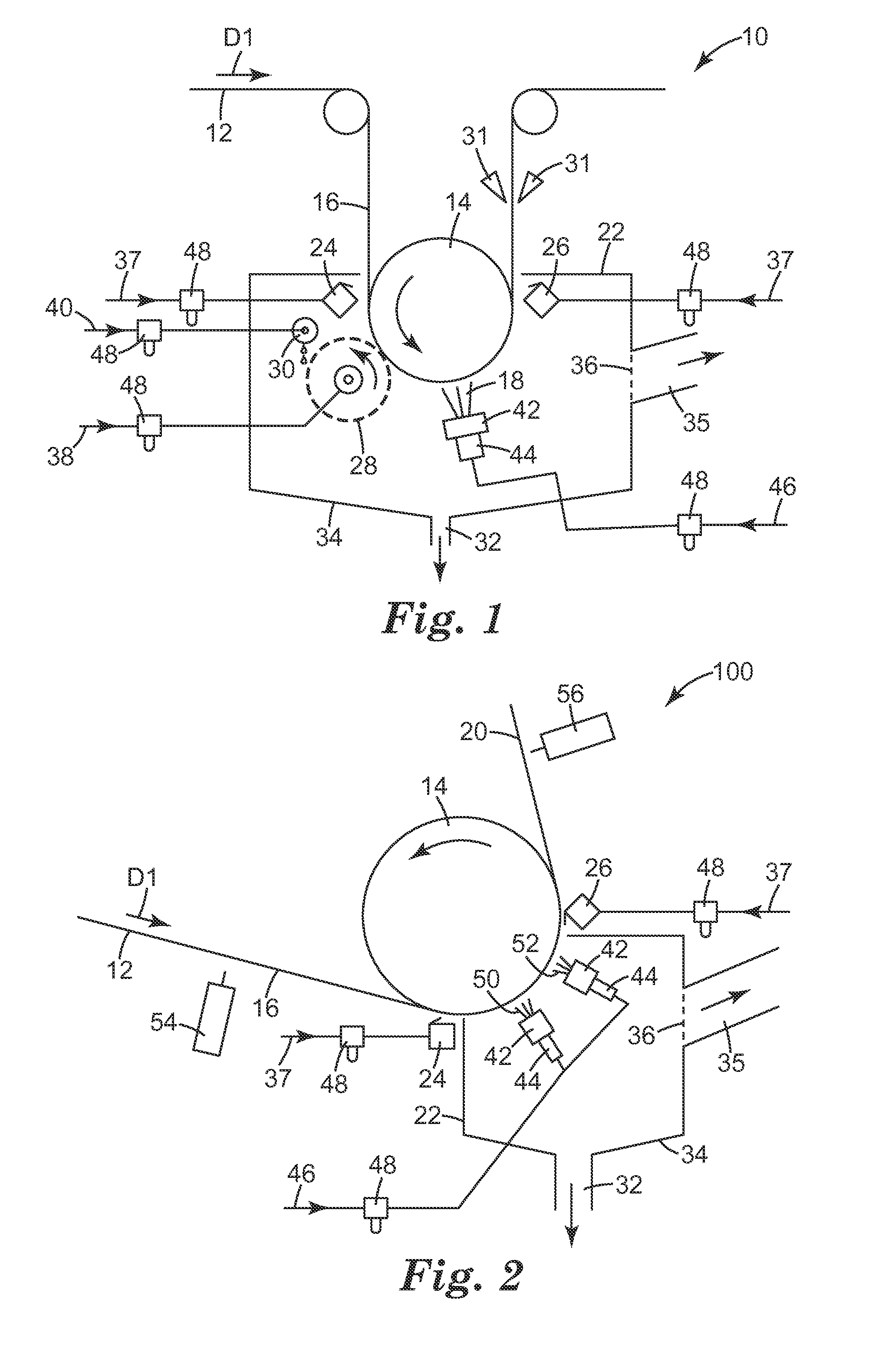 Apparatus and Method for Cleaning Flexible Webs