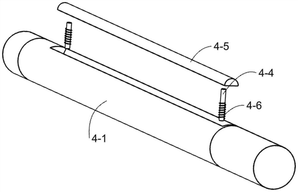 An aluminum foil winding device with adjustable tightening degree