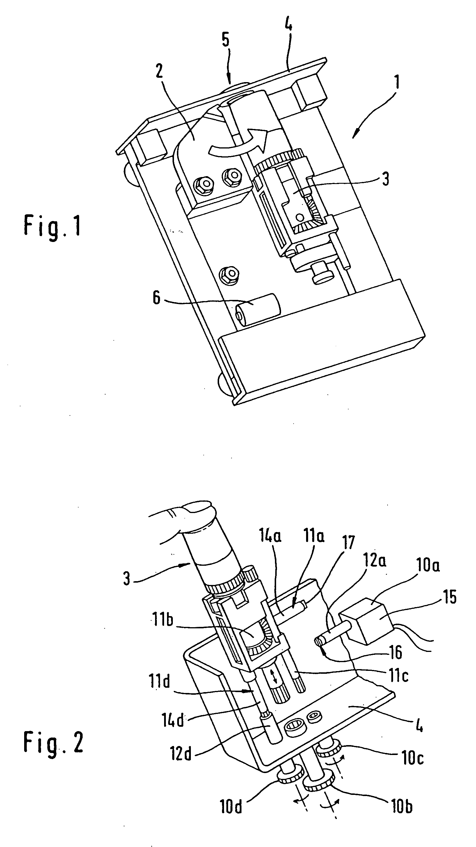 Hand-held instrument for the analysis of body fluids