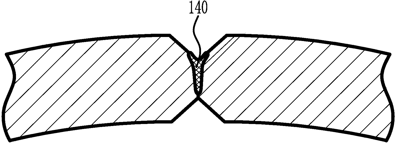 Welded pipe and manufacturing method thereof