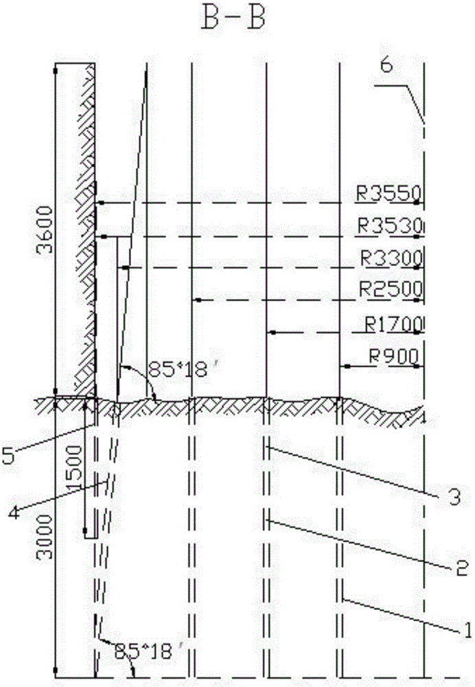 Construction method for additionally forming perimeter auxiliary holes in peripheries of perimeter holes of vertical shaft