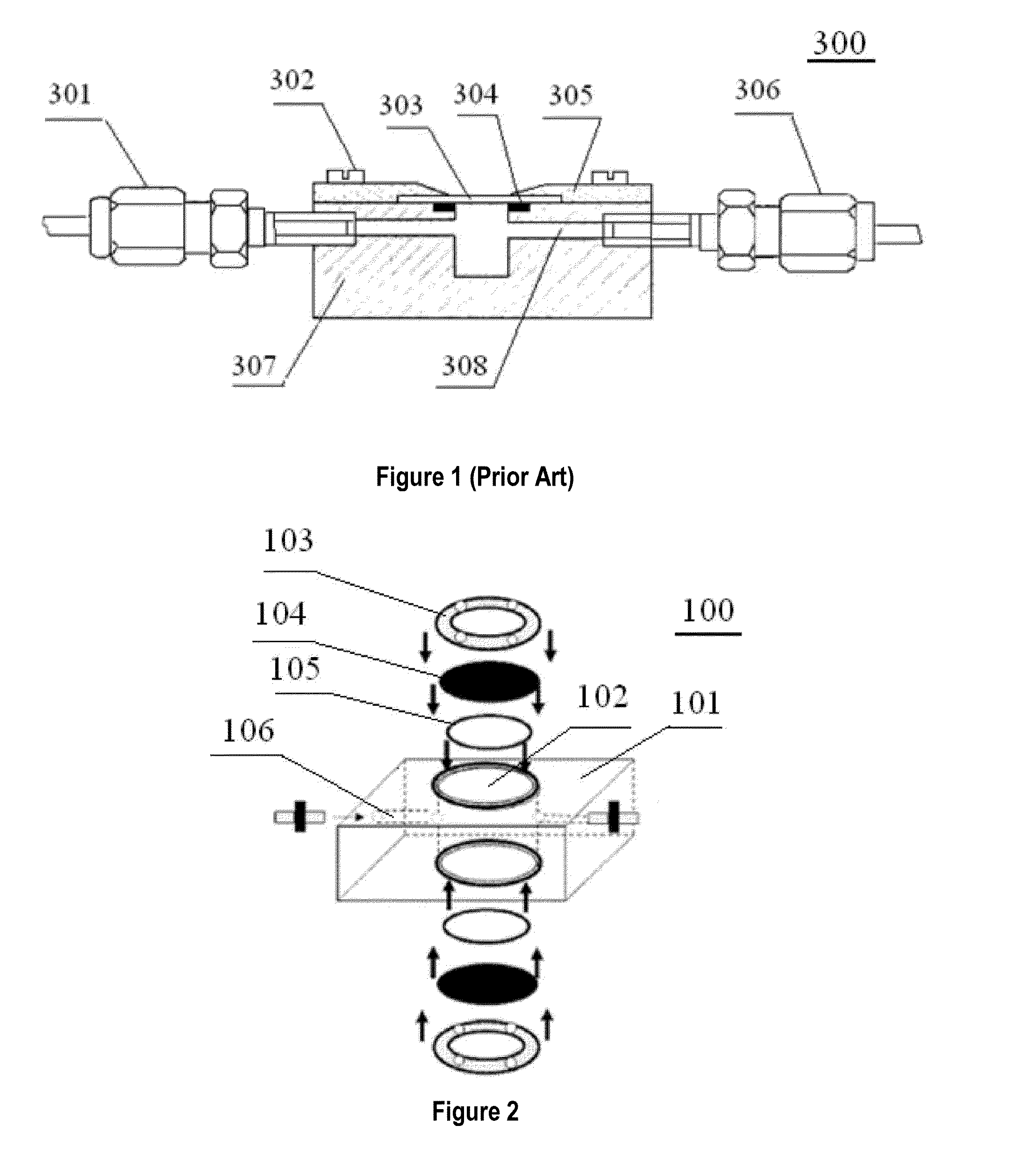 Sample chamber for laser ablation analysis of fluid inclusions and analyzing device thereof