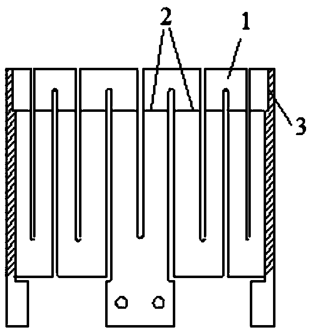 A resistance heater for a single crystal furnace and a method for preparing a silicon single crystal using the resistance heater