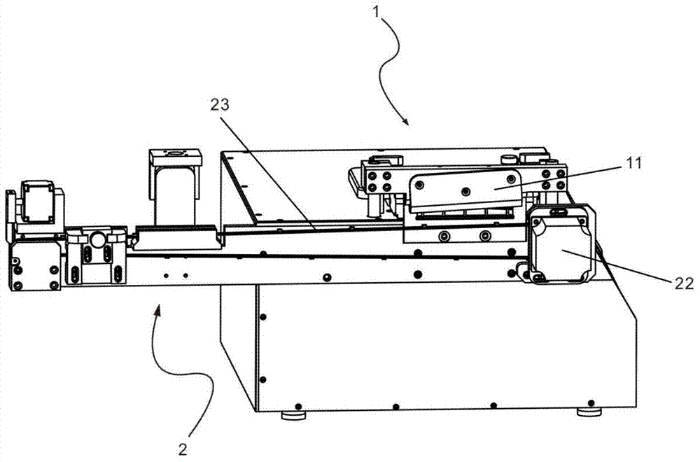 In-situ cutting conveyer and positioning conveying method