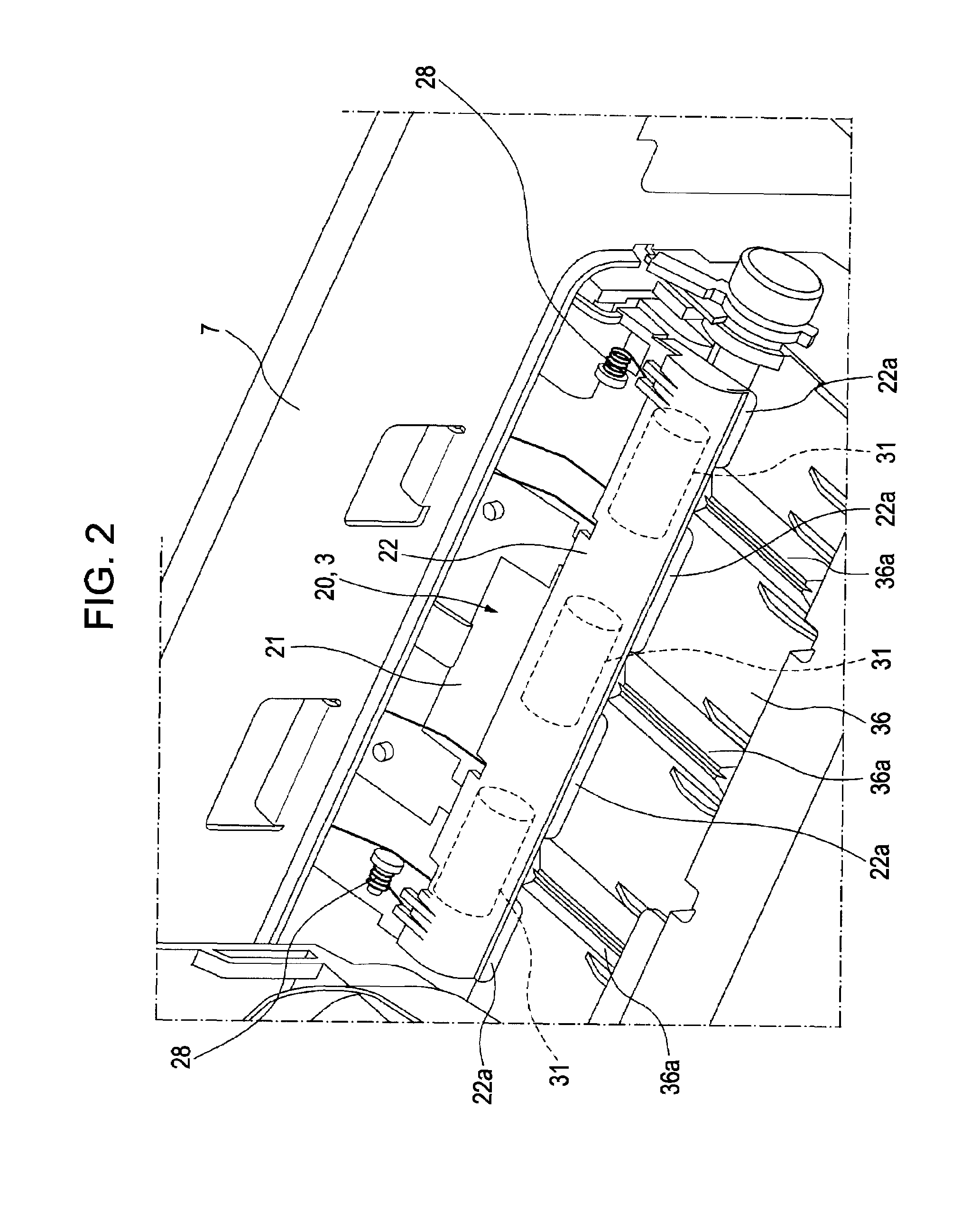 Recording medium transporting device and recording apparatus