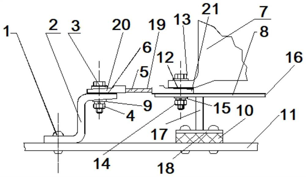 Insulation installation grounding device for ship electrical equipment