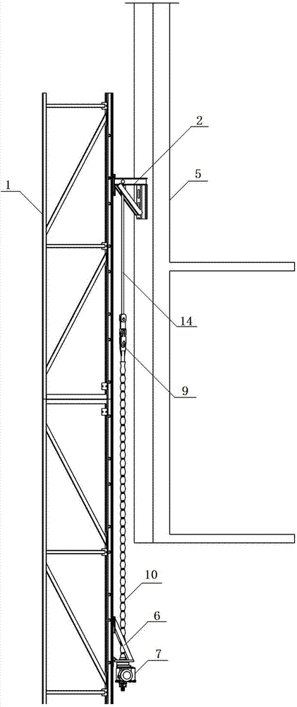 An electric lifting mechanism for lifting scaffolding