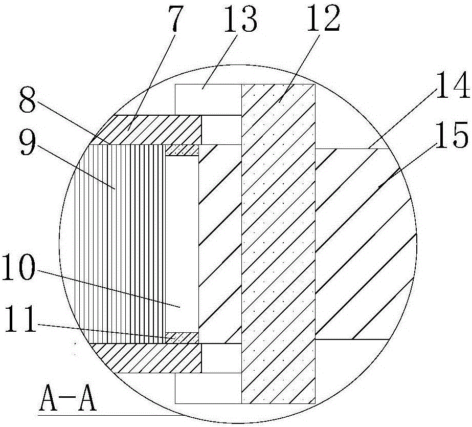 Water collecting tank and water collecting pipe quick-release and quick-assembling structure