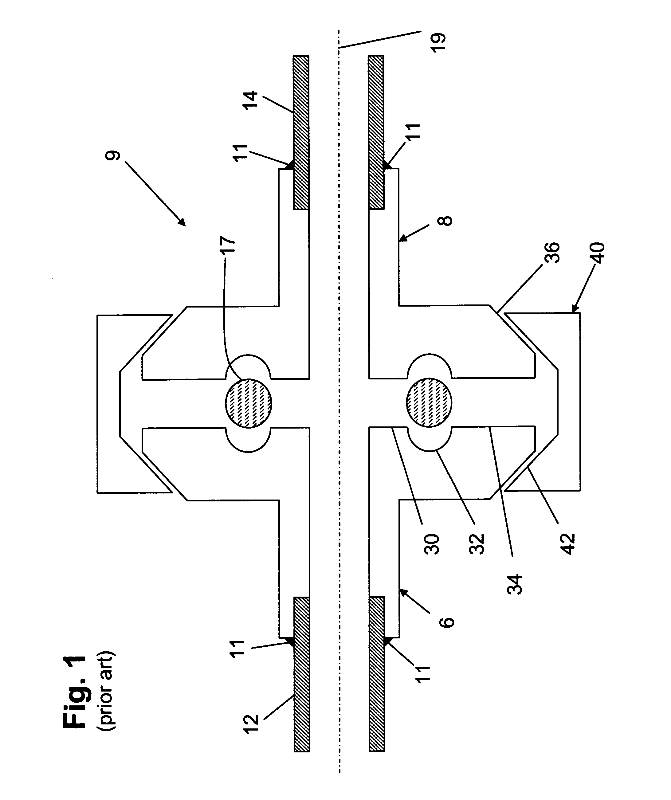 Self-aligning aseptic flanged joint