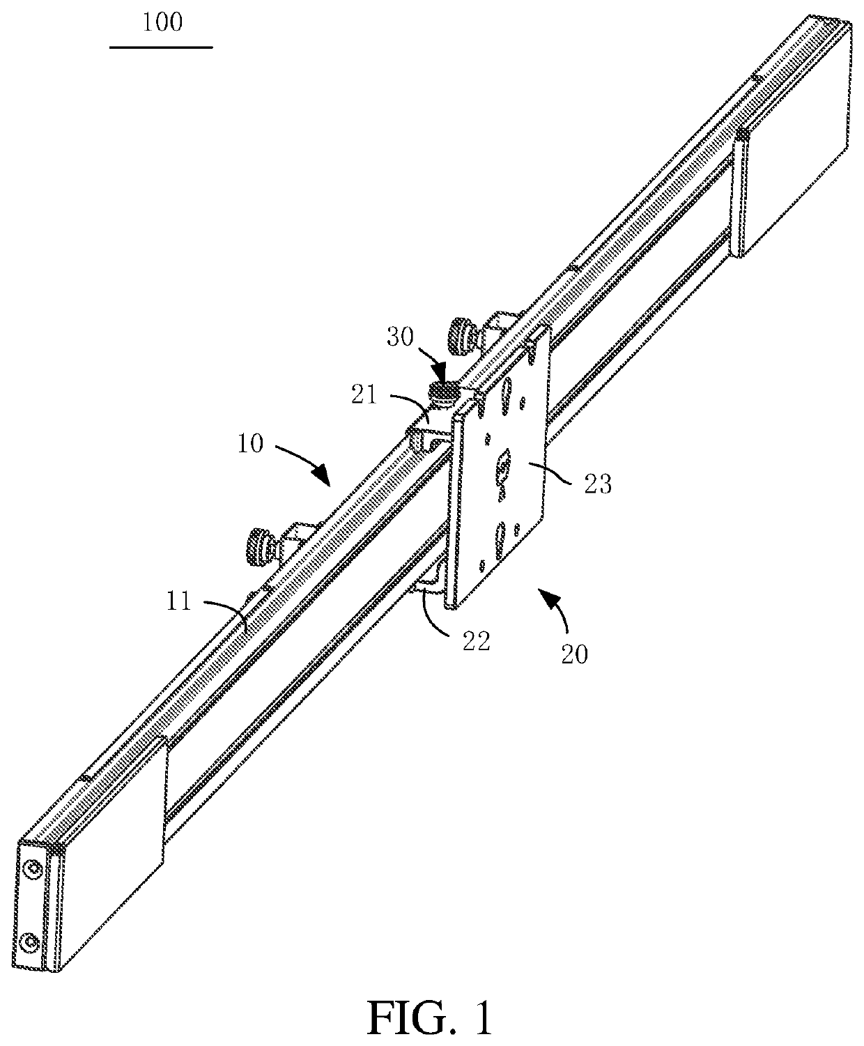 Displacing apparatus and automobile calibration device