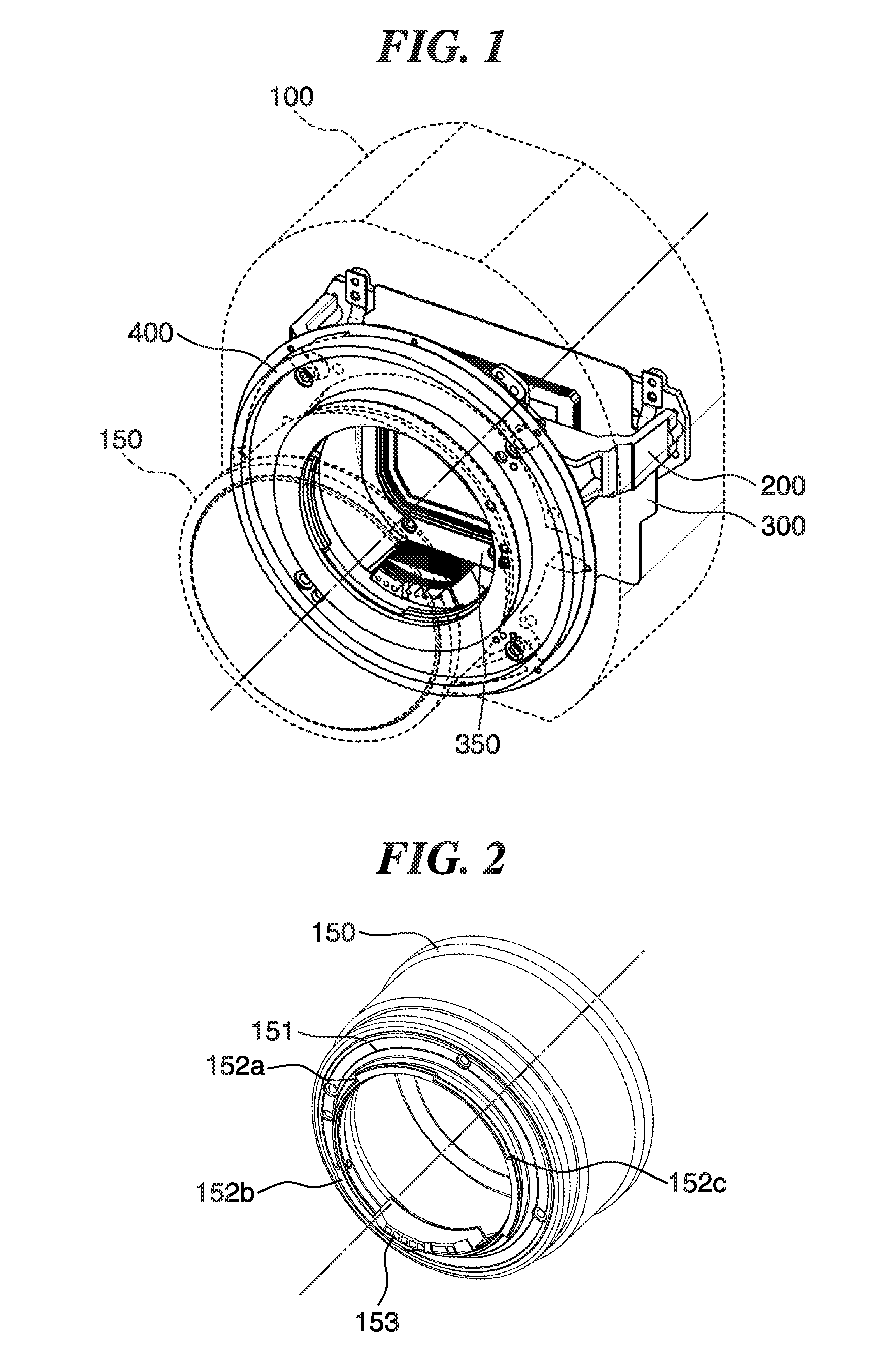 Apparatus body of image pickup apparatus and lens adapter for equipping interchangeable lens to apparatus body