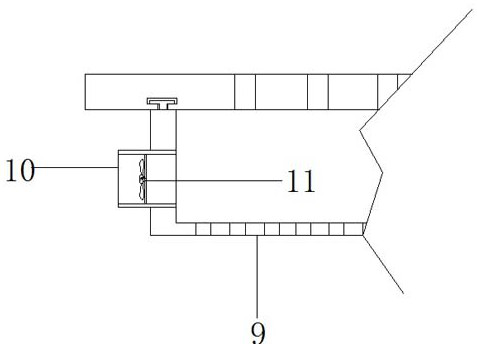 Oiling device for leather processing