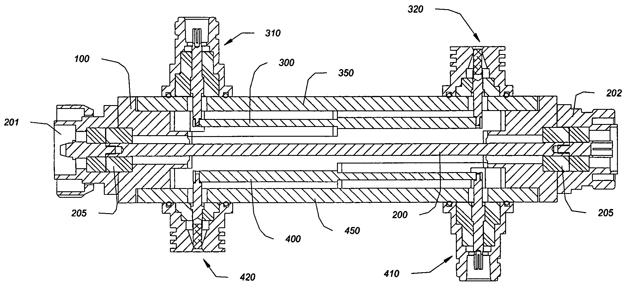 Dual directional coupler with multi-stepped forward and reverse coupling rods