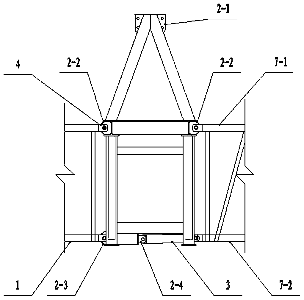 Beam bottom inspection vehicle capable of passing through piers