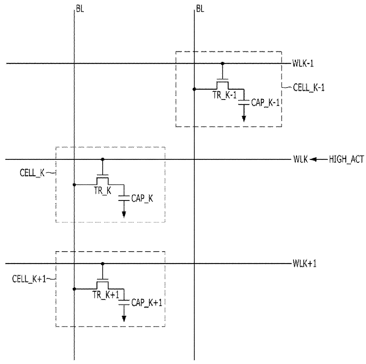 Memory and memory system including the same