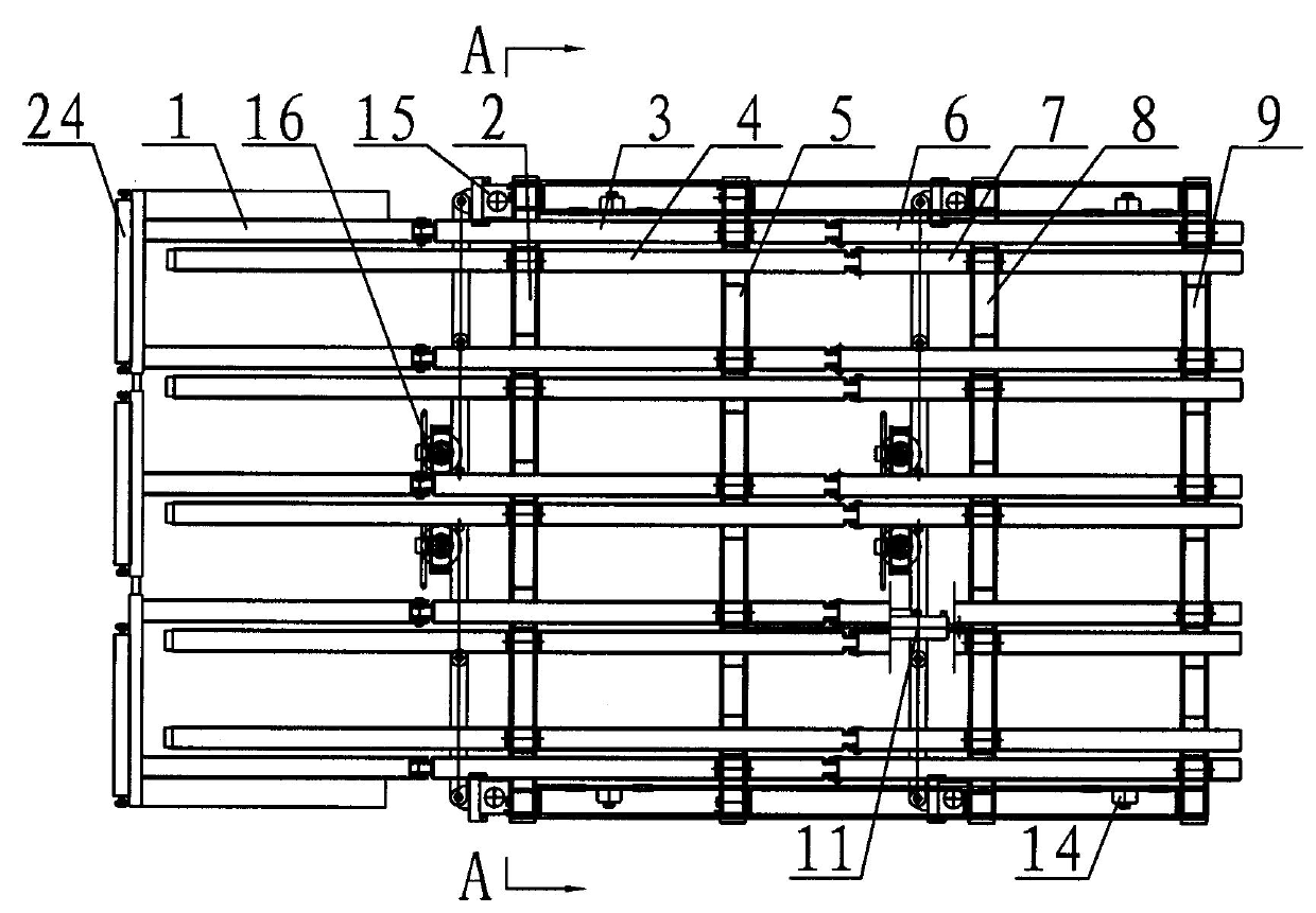 Tunnel excavation staggered type supporting device