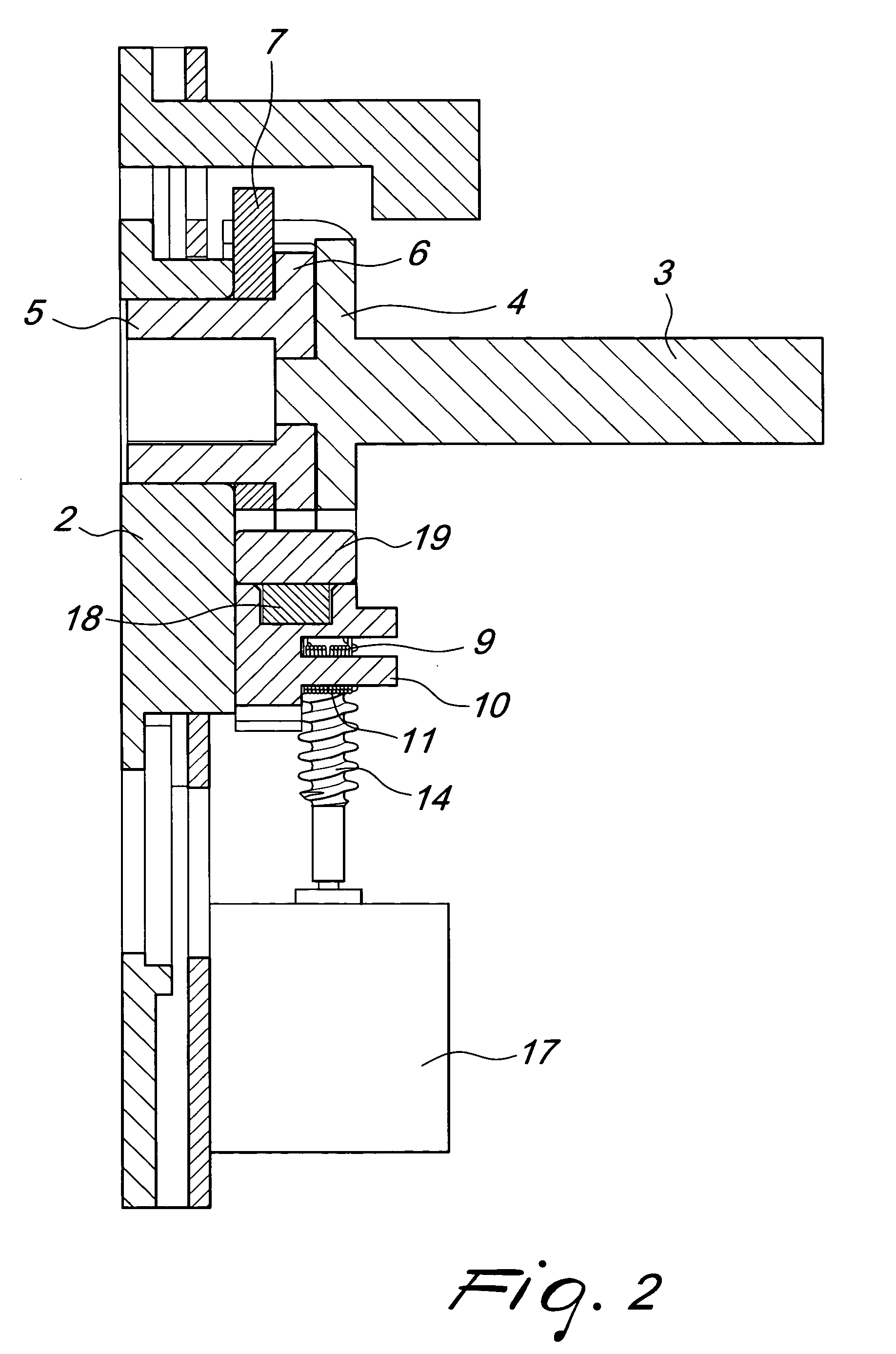 Electric lock with magnetic support of the coupling element