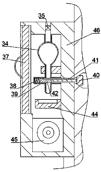 Transport case for dye storage