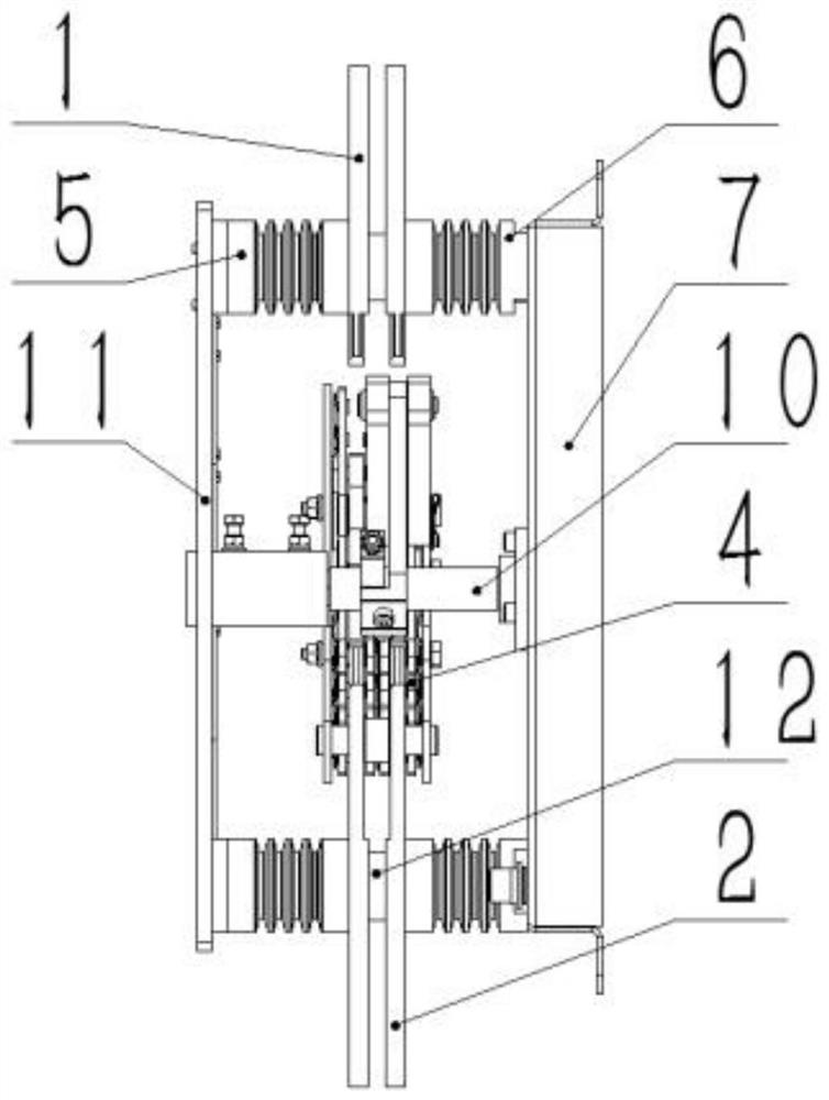 Contact system of three-station isolating switch