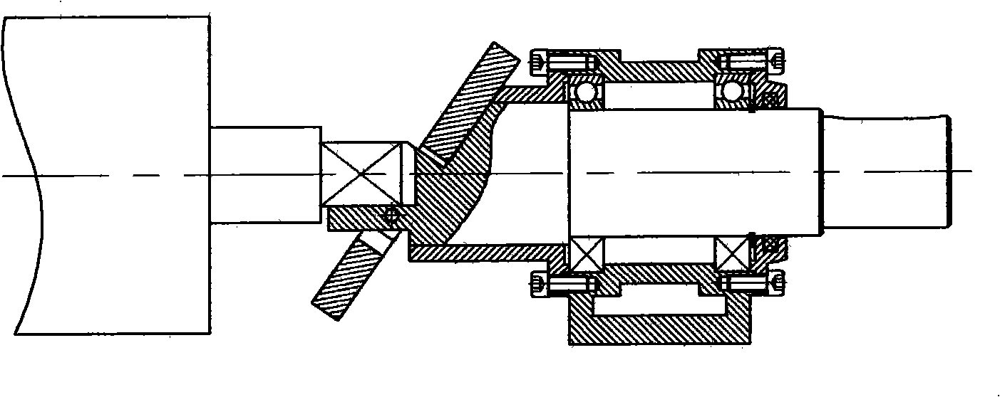 Clamping apparatus for cloth roller