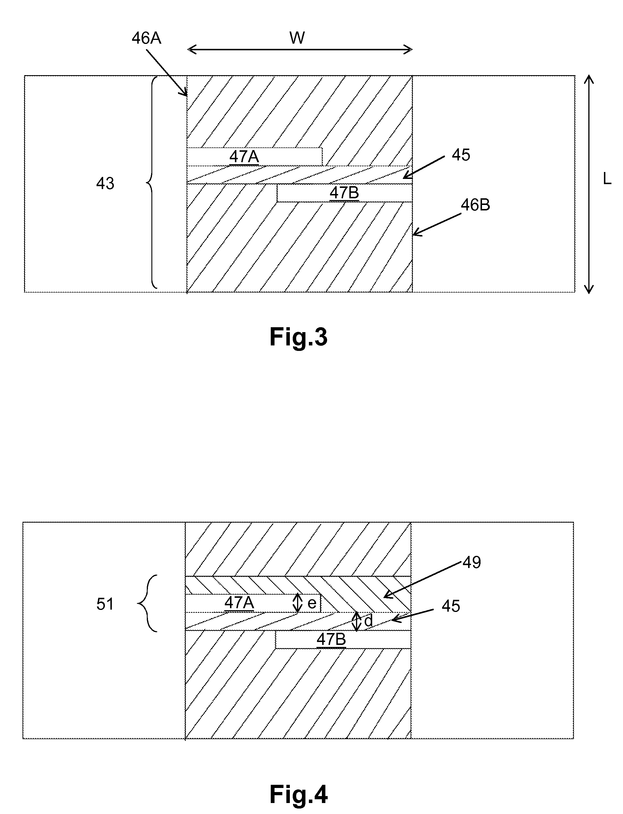 Mold for vulcanizing a tire tread, comprising at least one added element in a cord