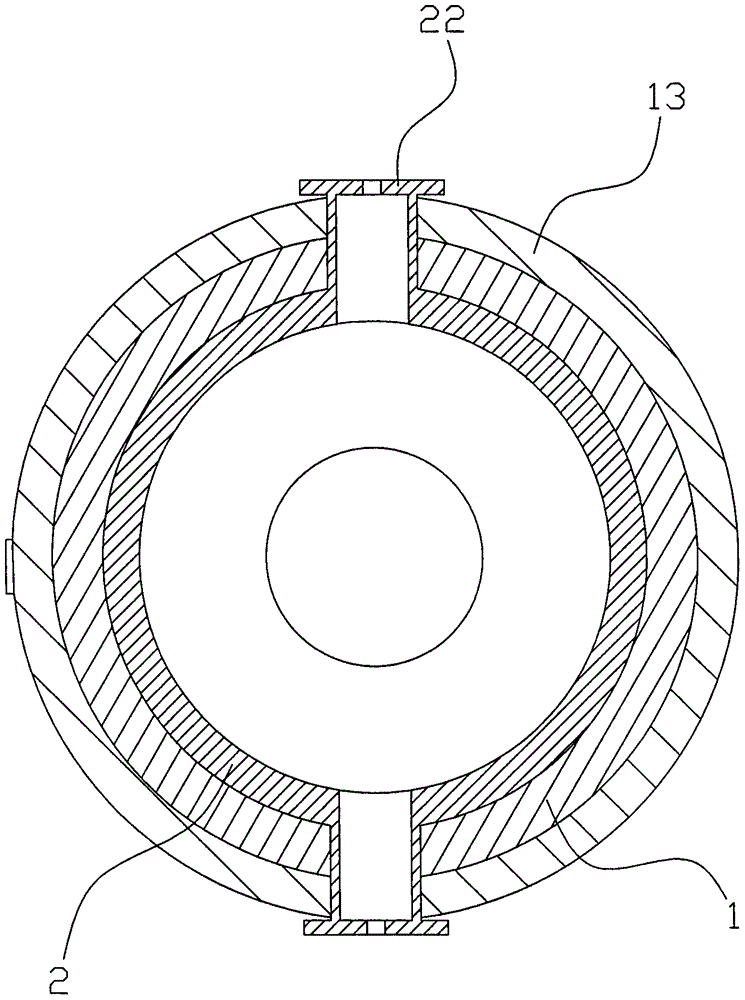 Cleaning device capable of thoroughly wiping automobile body