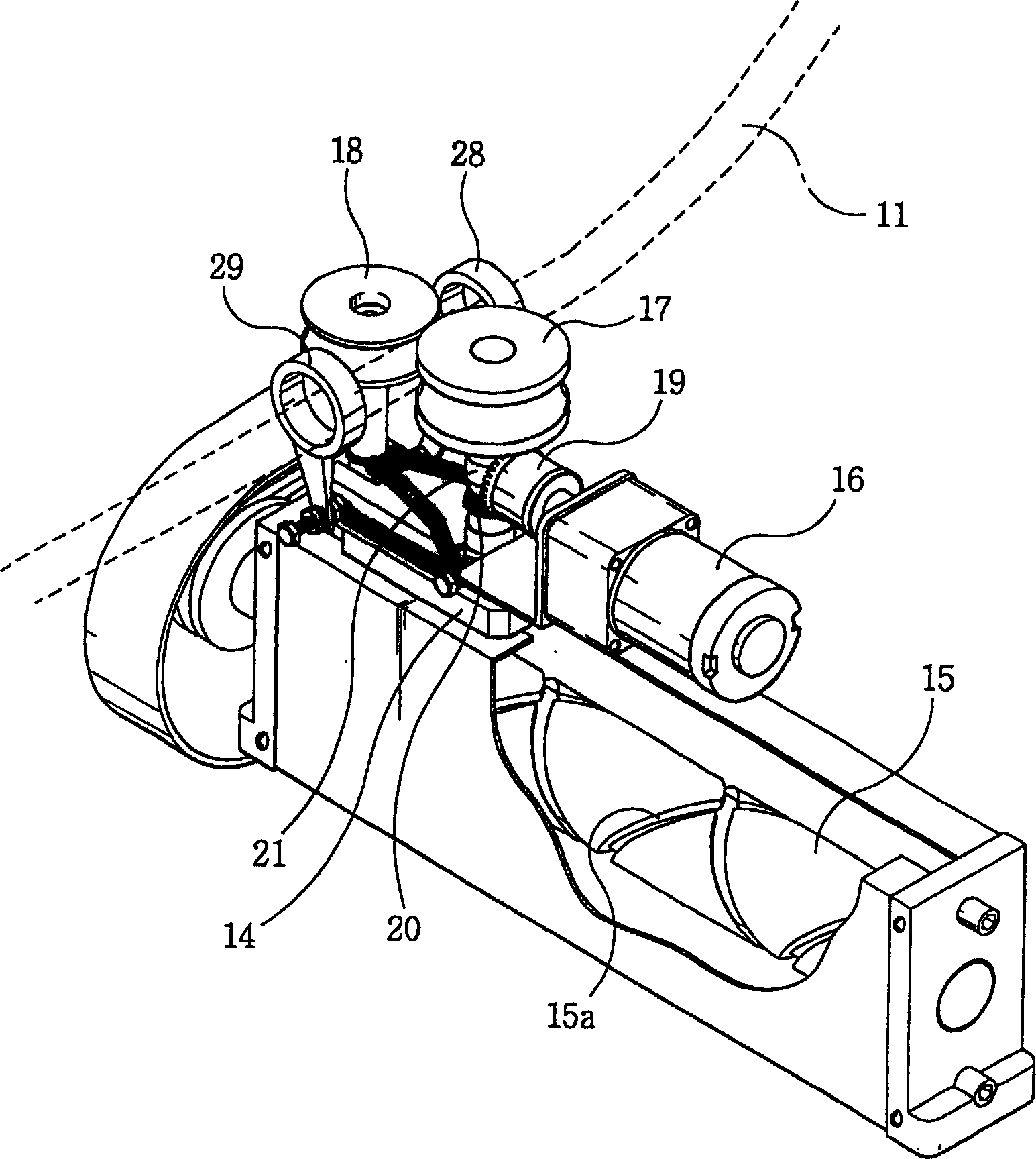 Labor alleviating type pesticide spray system with automatic hose winding and unwinding device
