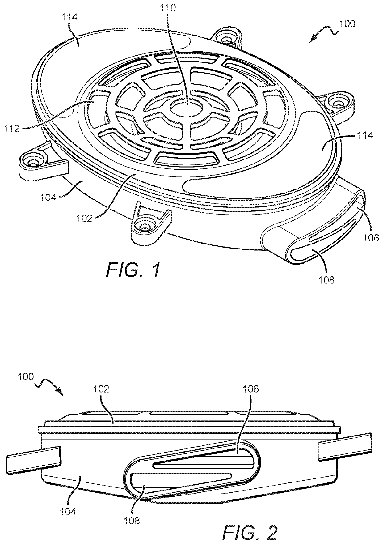 Speaker with dual resonance chambers