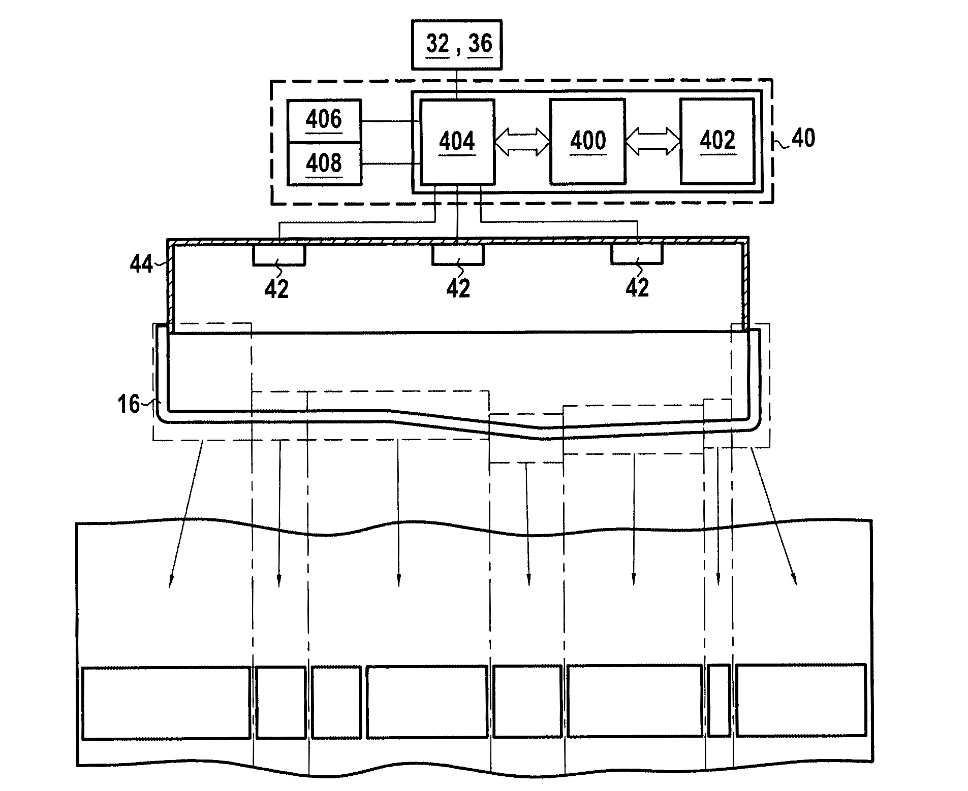 Machine for weaving or winding a fiber texture and enabling anomalies to be inspected by image analysis