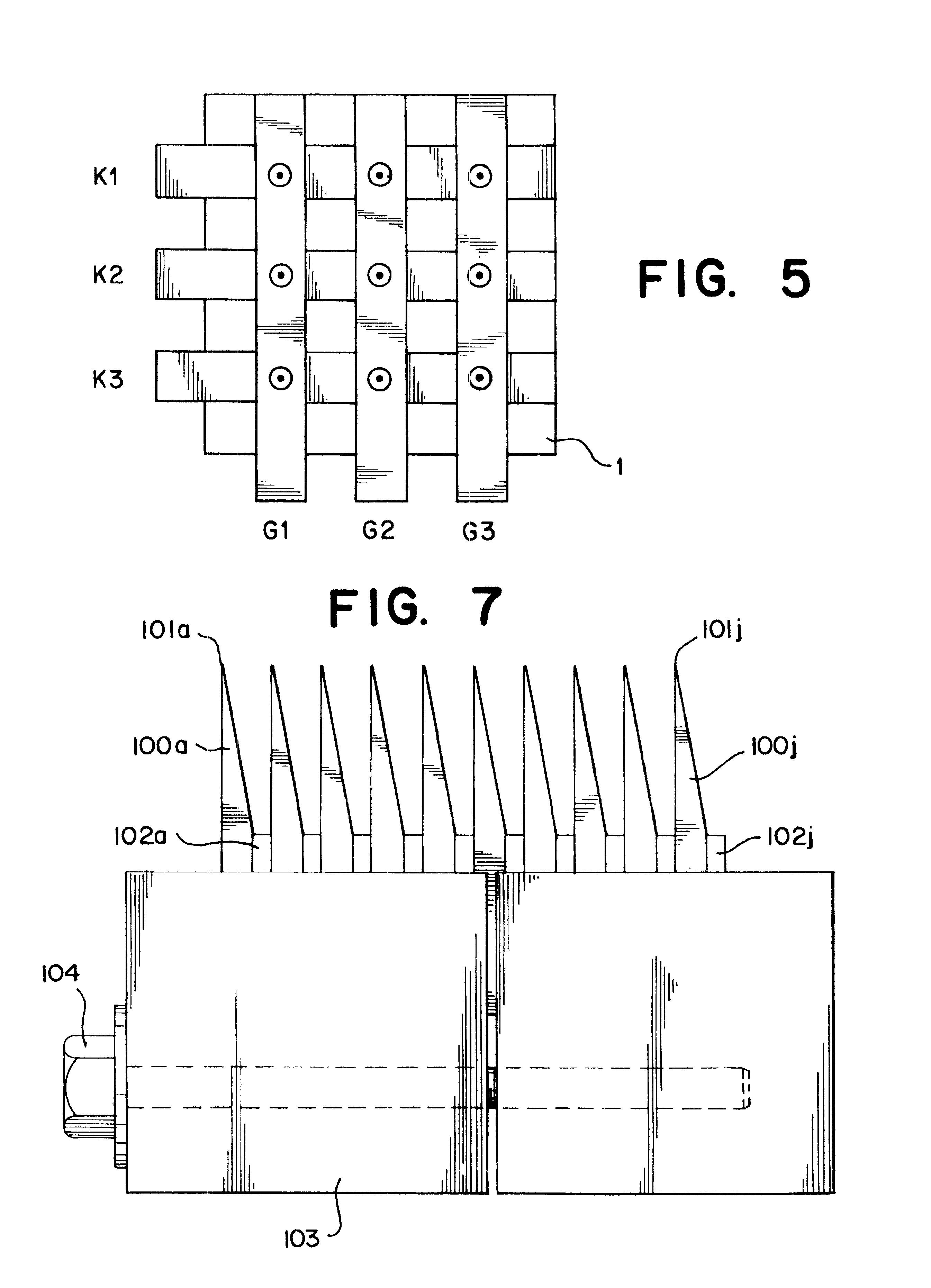 Field emission cathode having an electrically conducting material shaped of a narrow rod or knife edge