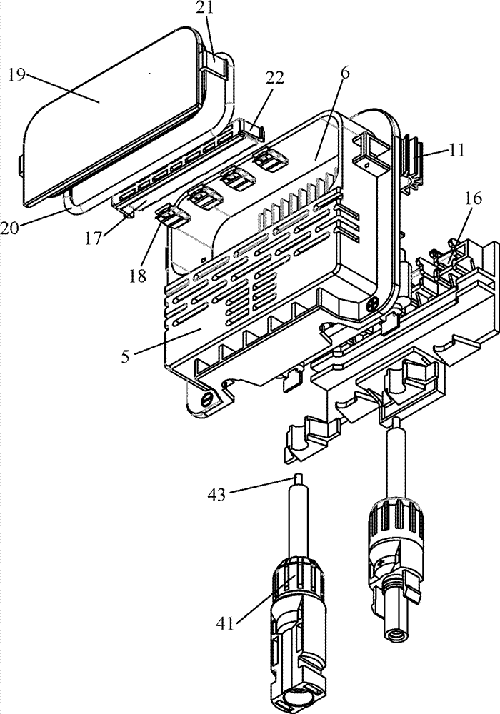 Photovoltaic bypass protection device