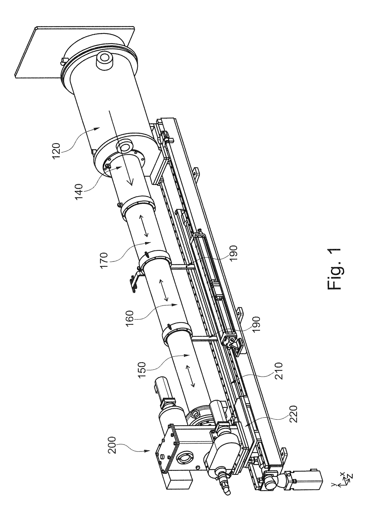 Apparatus and method for coating workpieces