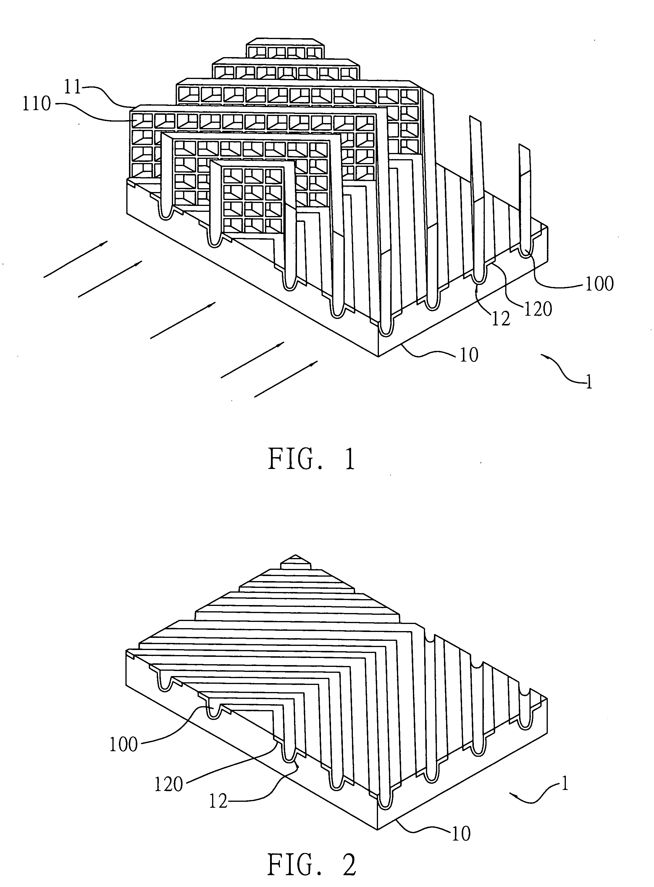 Mesh-type heat dissipating structure