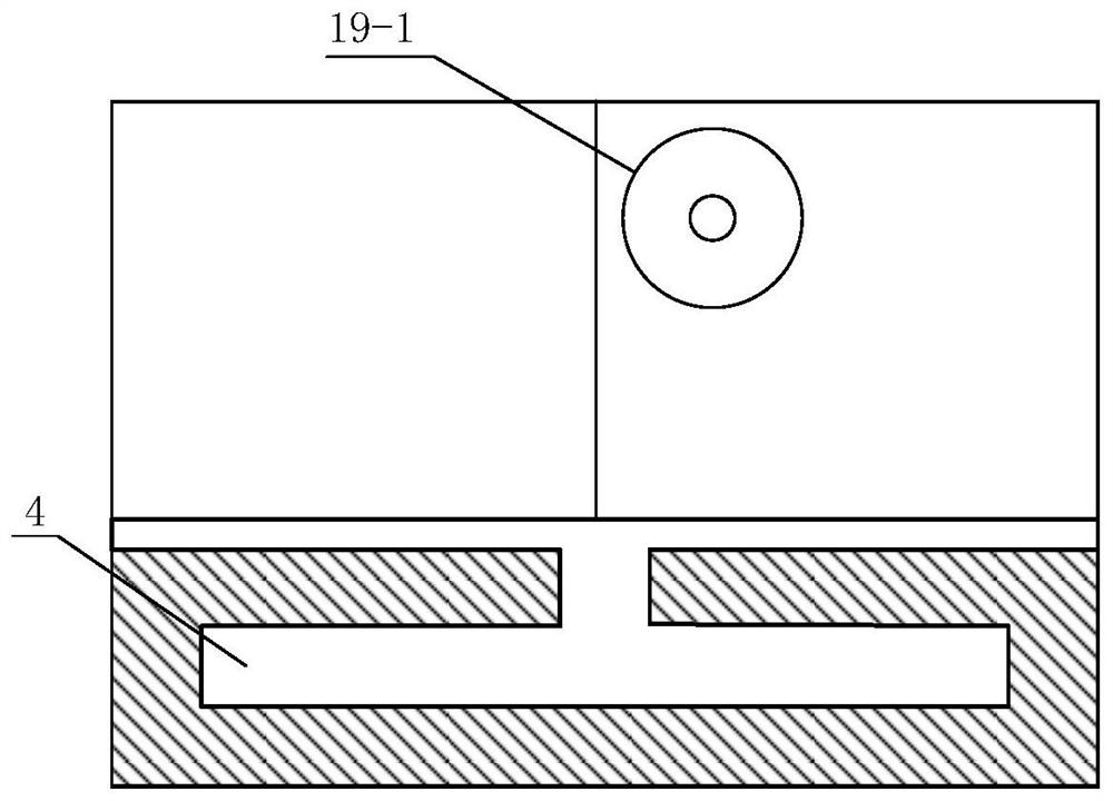 High-precision laser measuring device for caliper