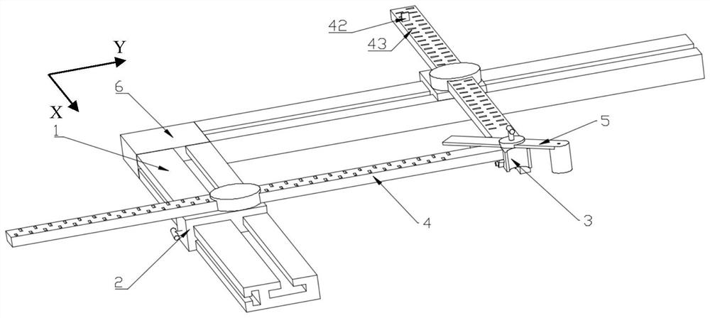 A foldable marking device for cloth