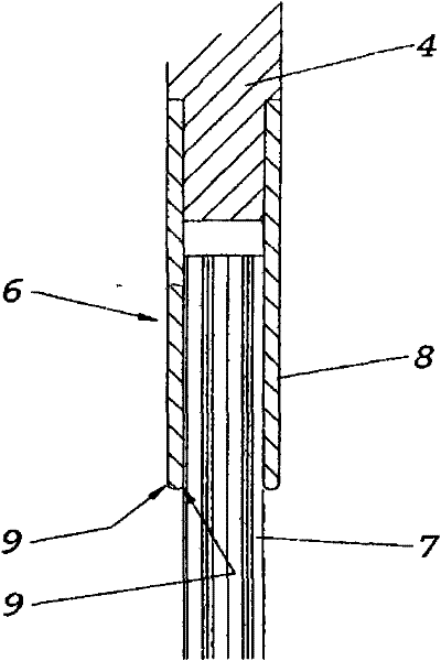 Cosmetic applying device