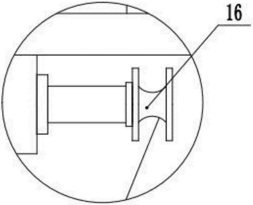 Smashing device used for building garbage