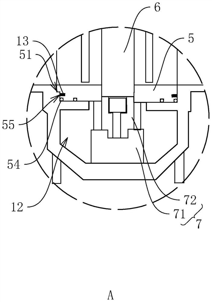 Flat gate valve with excellent sealing performance under low-pressure condition