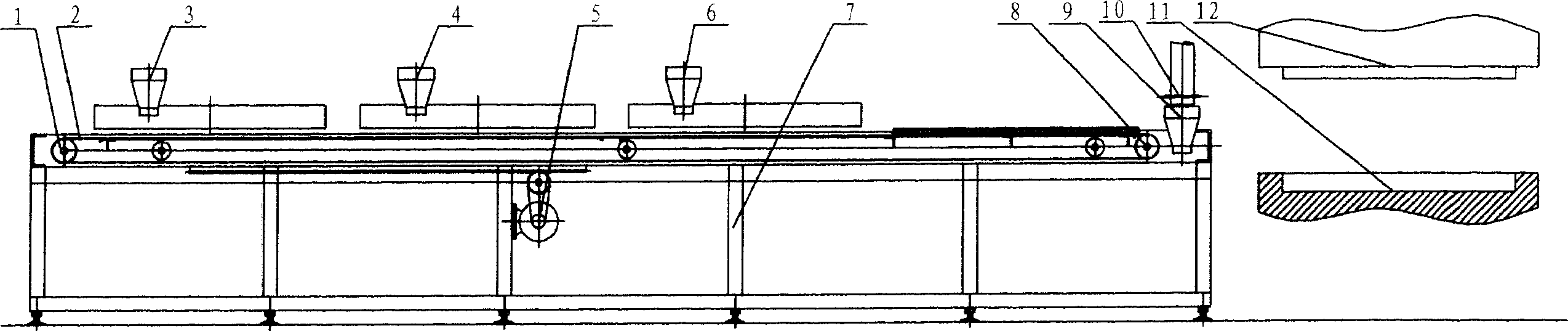 Ceramic brick powder lot feeding method and equipment thereof