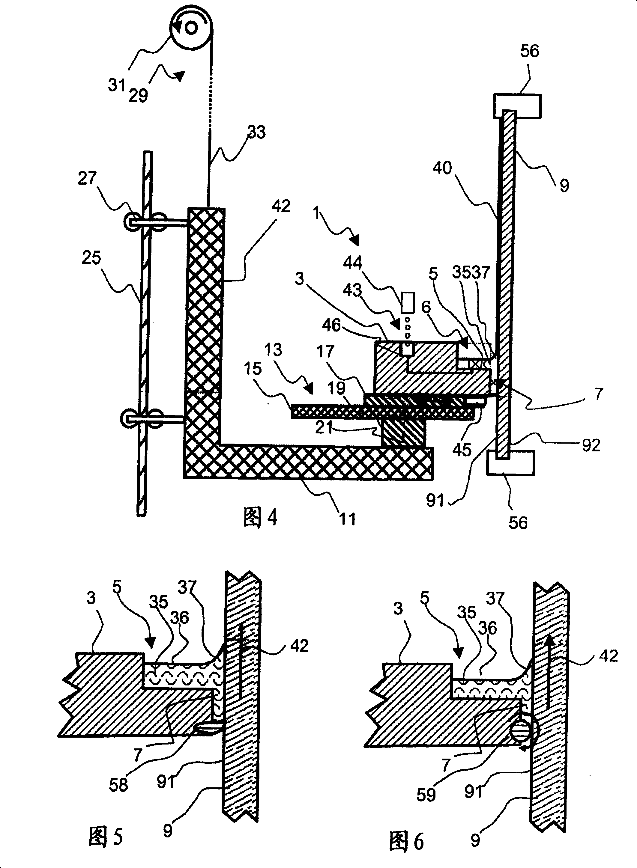 Process and apparatus for coating with a liquid
